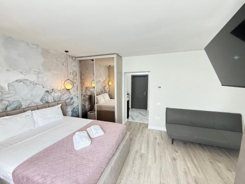 Cozy Luxury Studios # Aparthotel Brasov - image 3