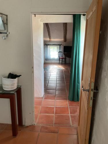 Le Mas de l’Amandier in Ribaute-les-Tavernes