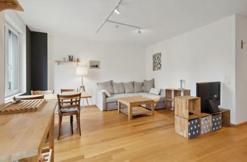 BASELiving Apartment 5 - 2 grosse Balkone - Bahnhof SBB, Базель (фото 6)