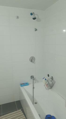 רחוב ארלוזורוב כפר סבא, Mashabbe Sade (foto 6)