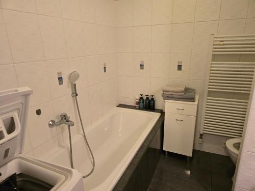 ห้องน้ำ, Apartmán Violette (Apartman Violette) in โนวา อูลิเช