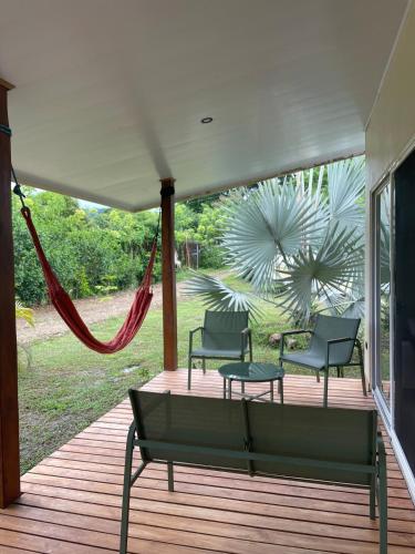 Teva Guest House with Shared pool in Cabuya