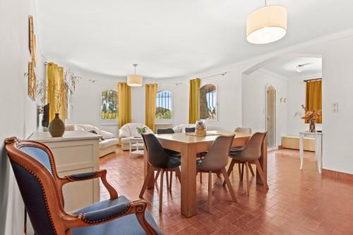 Appartement 80m² Dans Villa Piscine in Bellevue