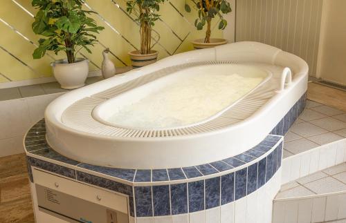 Pezsgőfürdő, Sporthotel Gobel Garni in Willingen (Upland)