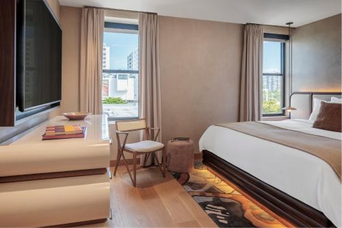 room detail thumbnail 0