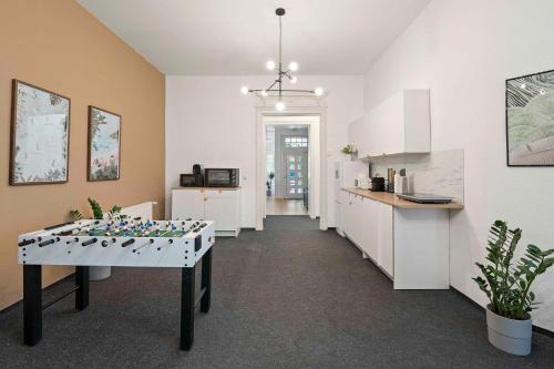 Holiday 33 Apartment L - 8 Rooms, 3 Baths, 190qm, Berlin (photo 4)
