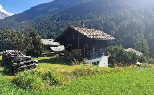 La Granzeta - Chalet- Authentique - Evolene in Evolène, Schweiz