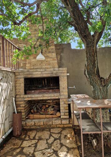 Ptghni Villa in Ptghni