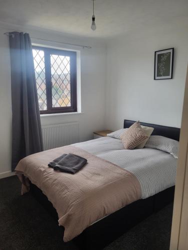 Spacious 4-Bed Home in Beautiful Weymouth gîte à louer Broadwey