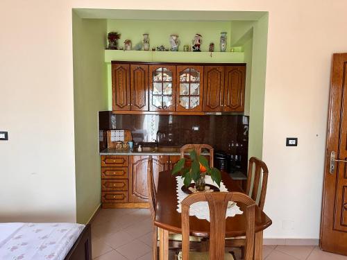 Apartments Meleqi - image 2