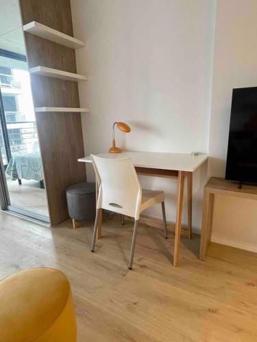 Excelente Studio en Nuñez con Cochera y Seguridad! - image 4