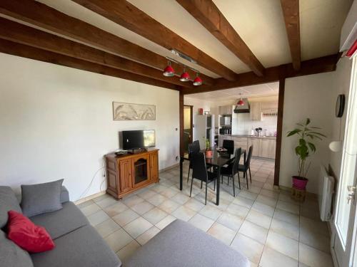 Iekārtas, Entre lacs, balades et culture in Cassagnes-Begonhes