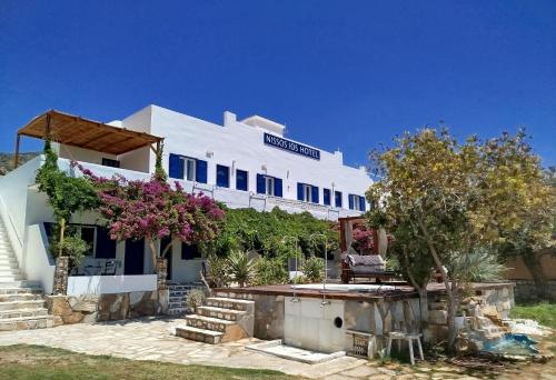 Nissos Ios 2