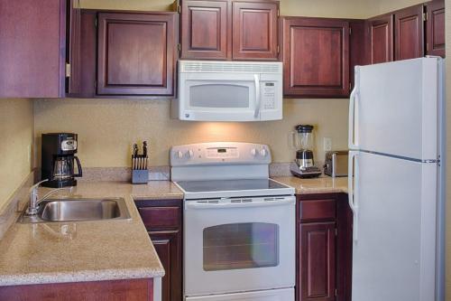Wyndham Kingsgate 3BR Apartment with Resort Access - image 5