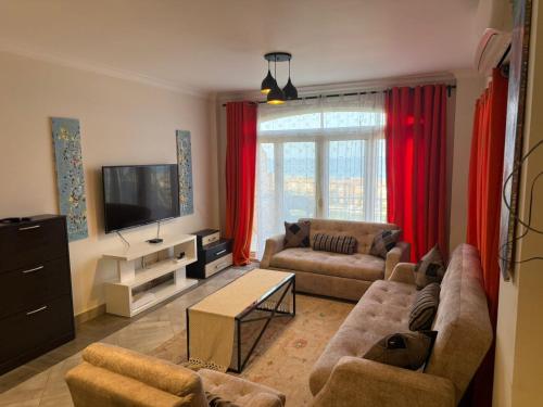 Sea & Pool View Penthouse Chalet at Telal Sokhna, Ain Soukhna