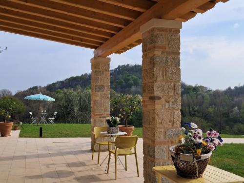 Ümbrus, Agriturismo Riva Beata - Podere Cunial appartamenti, produzione e degustazioni vini Asolo Prosecco D in Cavaso del Tomba