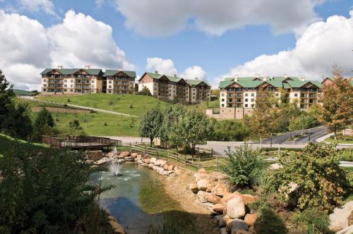 Wyndham Smoky Mountains 2BR Apartment with Resort Access - image 5