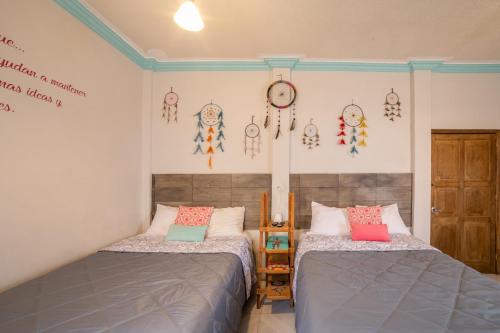 Quadruple Room with Private Bathroom image 2