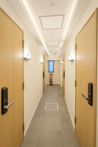 誠家 Makoto Hotel, Токио