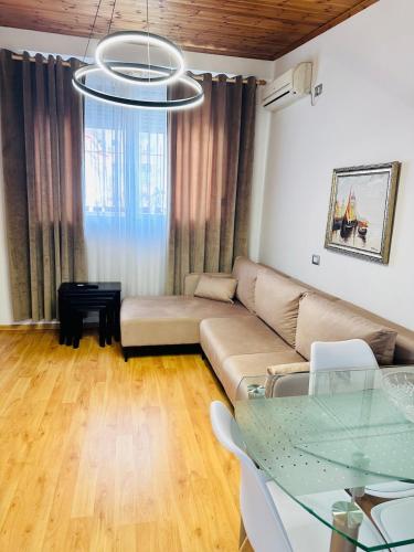 One-Bedroom Apartment room in Soer Apartment - Tirana Center Veranda & Comfort