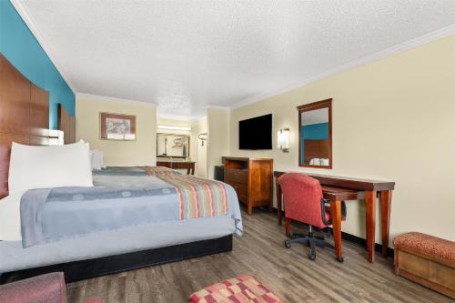 America's Best Value Inn and Suites - image 12