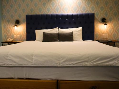 Hotel Santosi