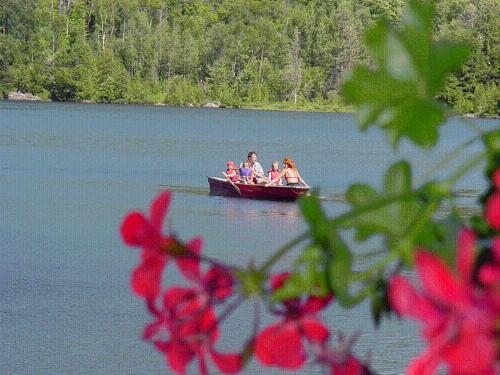 Auberge du Lac Morency - Accommodation - Saint-Hippolyte