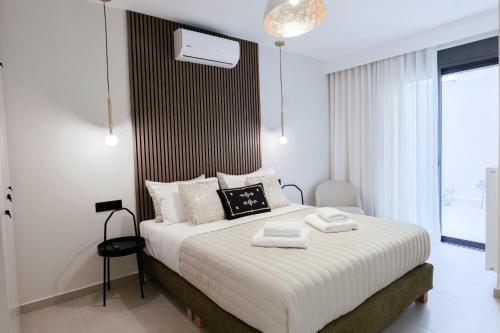 ALMARLIVING Stylish 2BR Apartment in Ilioupolis in Ilioupoli