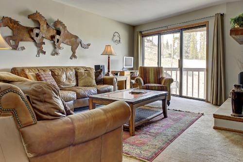 Divide View Townhome in Winter Park, USA