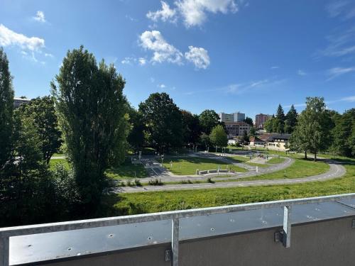 PeopleGuru apartments - Terasa, Parking in 伊赫拉瓦