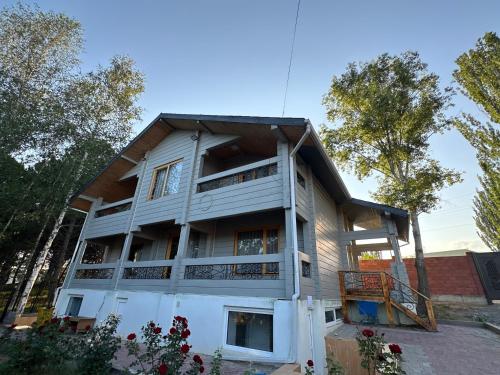 Коттедж caravella in Kosh-Kël'