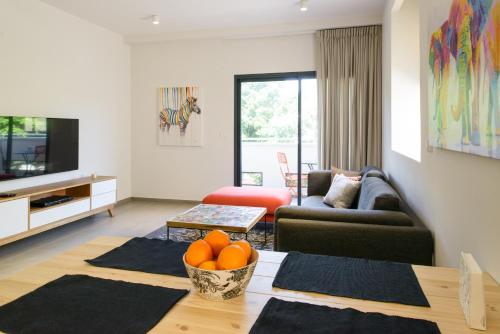 Sunny Luxury Apartments - image 5