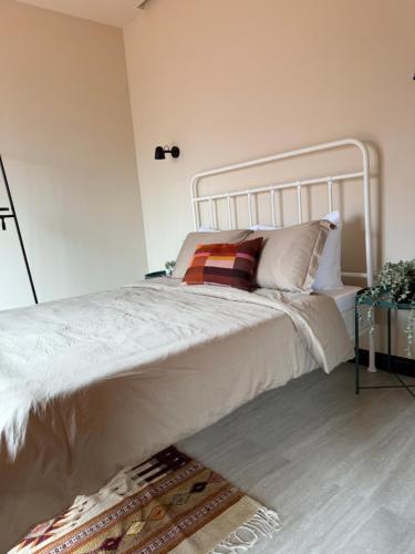 Double Room image 1
