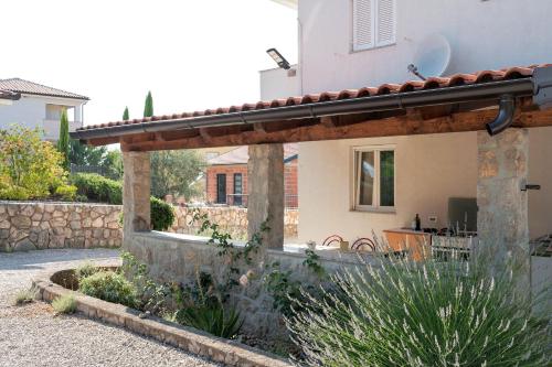 外部景觀, Apartments Kamenar in 金莫