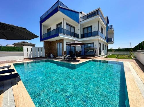 Luxury Villa in Döşemealtı, Antalya (fotografie 4)