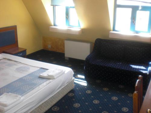 Fenix Hotel - image 6