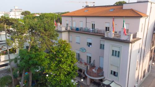 Palace Hotel Domus Mea Riccione - 숙소 외관