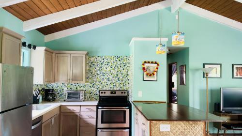 Hale Ola Aina home - image 28