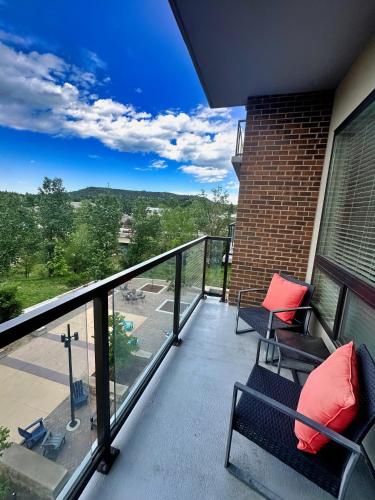 Modern Luxury in the Heart of Downtown Castle Rock in แคสเซิล ร็อก (โคโรลาโด)