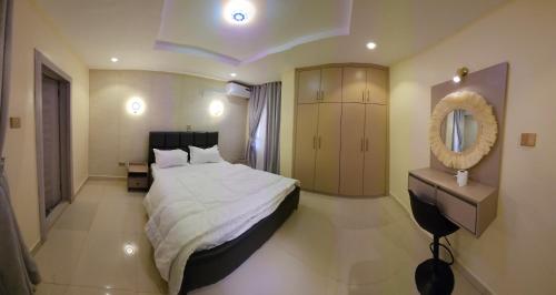 Two-Bedroom Apartment image 4
