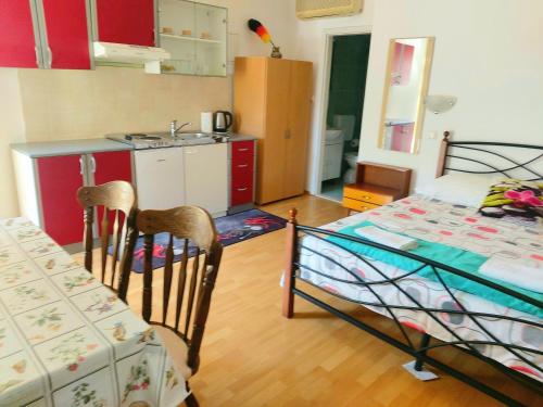 Kaja House Apartments