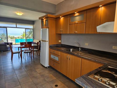 Apartamento con Vista al Mar in Tucacas