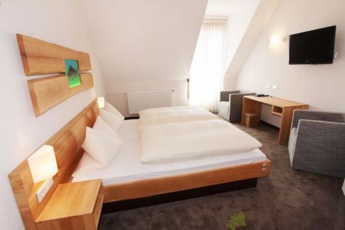 Karpfenhotel & Herrenhaus im Gasthaus Sindel-Buckel in 福伊赫特萬根