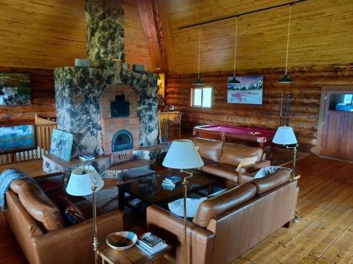 Smithers Driftwood Lodge in Smithers