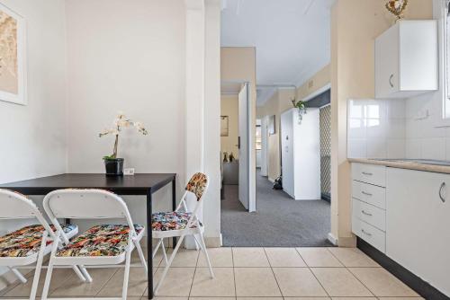 Well-Located Single Room in Auburn - Near Station and Shops - Shared Bathroom in 雪梨奧林匹克公園