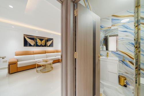 Sophisticated Luxury 2 Bedroom Apartment in Mayfair H5 - image 9