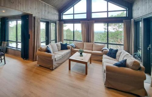 Five-Bedroom Holiday Home