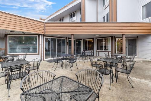 บริการและสิ่งอำนวยความสะดวก, Hotel Feng, BW Signature Collection in ปาร์คสวิล (BC)