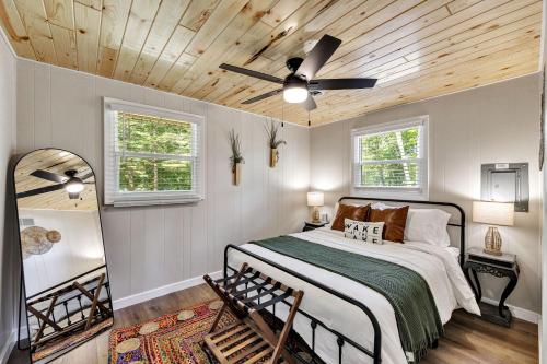 Waubee Lake remodeled cozy cottage on ATV trails!
