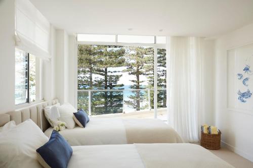 Apartment with Balcony image 6